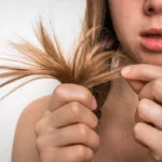 pointes cheveux fourchus femme blonde