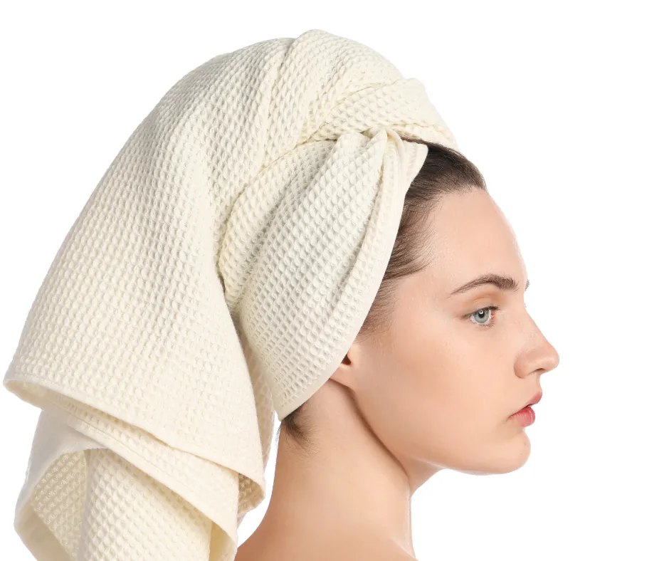 séchage cheveux femme serviette remède naturel cheveux abîmés